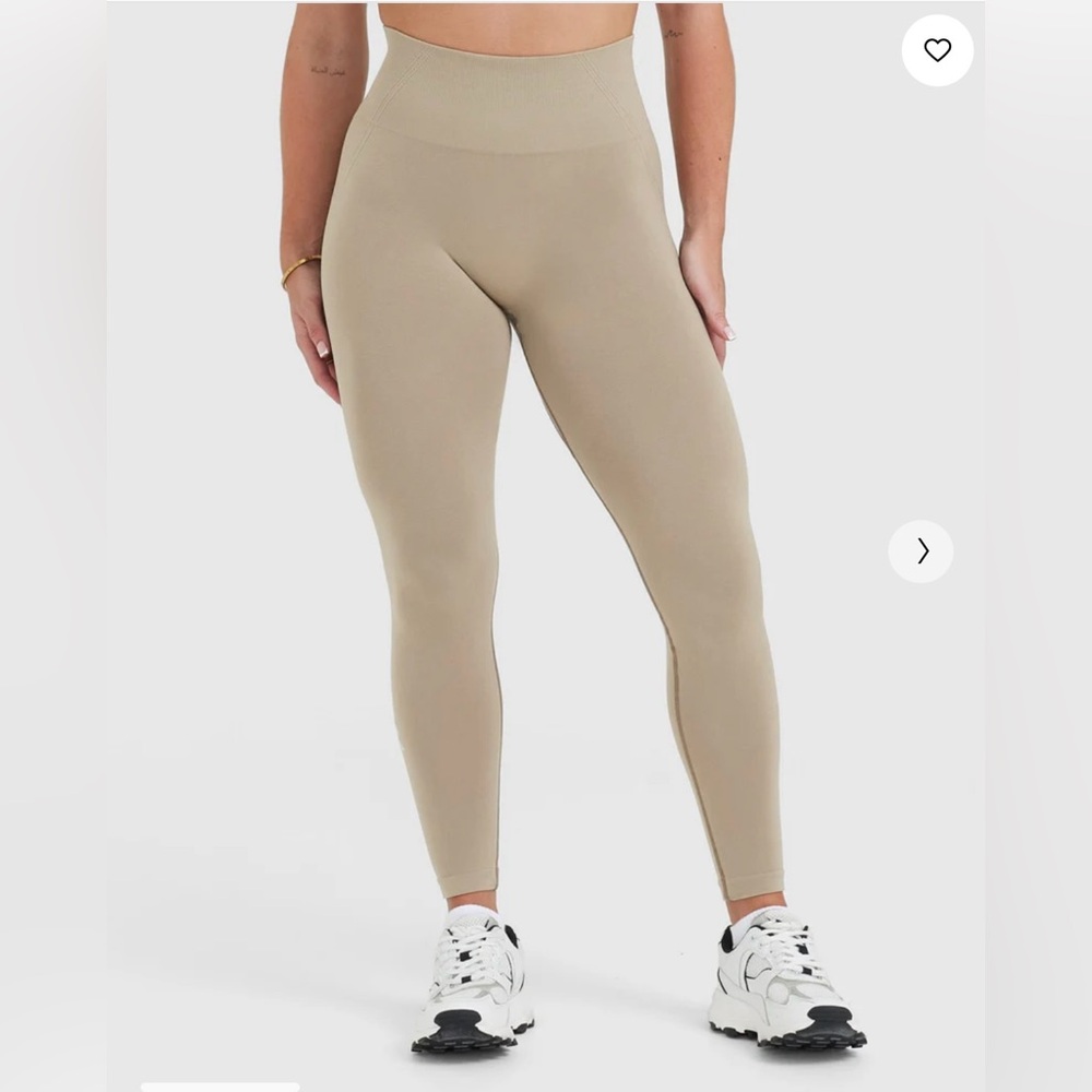 EFFORTLESS SEAMLESS LEGGINGS in Washed Sandstone